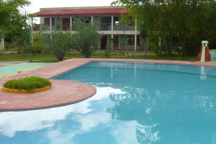 Imagen general del Hotel Debliz Xpujil. Foto 15