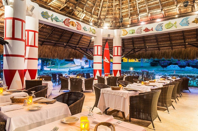 Imagen del bar/restaurante del Hotel Decameron Baru - All Inclusive. Foto 3