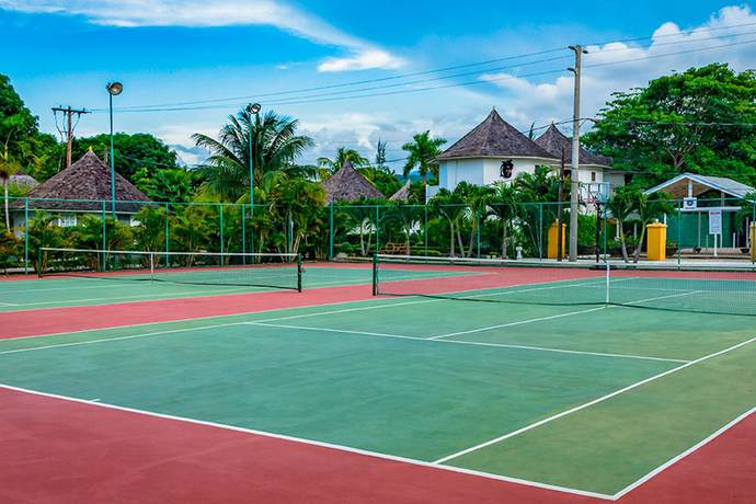 Imagen general del Hotel Decameron Club Caribbean Runaway Bay, Ramada All Inclusive. Foto 4