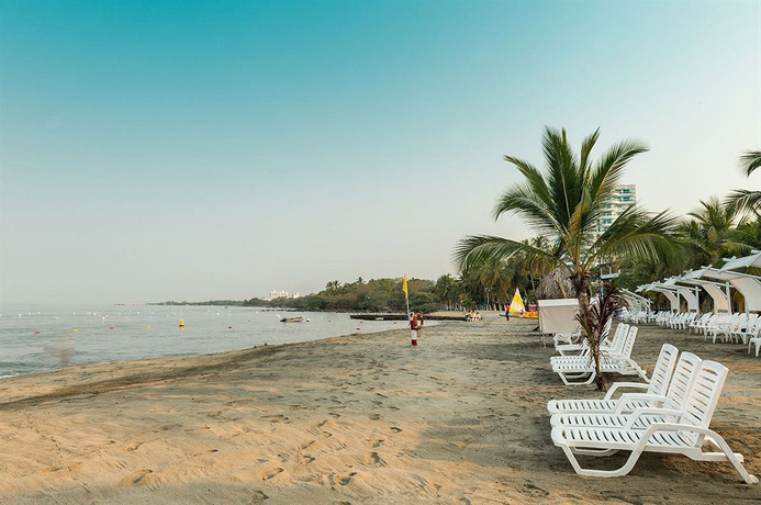 Imagen de los exteriores del Hotel Decameron Galeon - All Inclusive. Foto 10