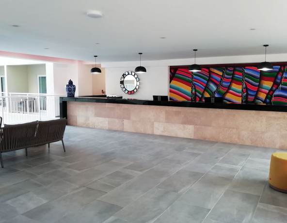 Imagen de los interiores del Hotel Decameron La Marina Guayabitos, Ramada All-Inclusive Resort. Foto 12