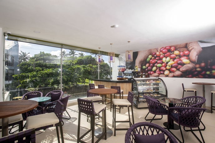 Imagen del bar/restaurante del Hotel Decameron Maryland. Foto 5