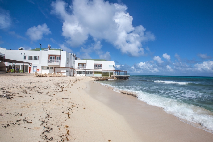 Imagen de los exteriores del Hotel Decameron Maryland. Foto 15