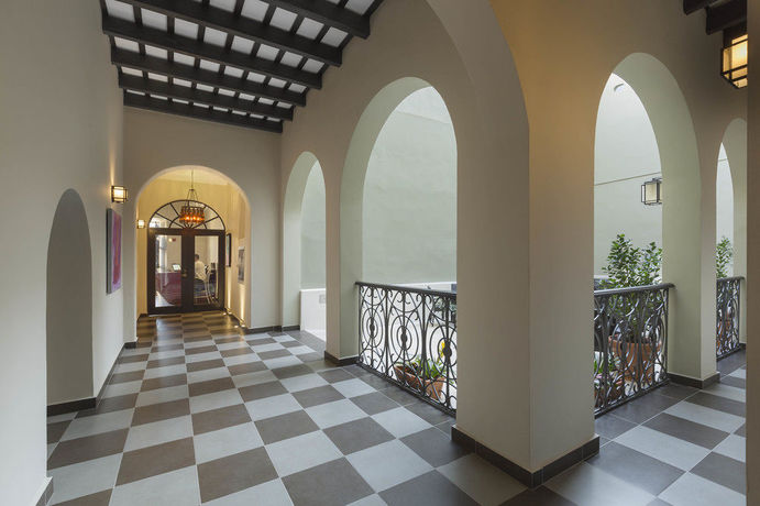 Imagen general del Hotel Decanter. Foto 4