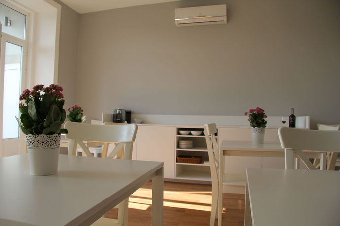 Imagen del bar/restaurante del Hotel Decanting Porto House. Foto 4