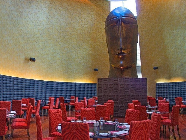 Imagen del bar/restaurante del Hotel Decapolis Panama City. Foto 2