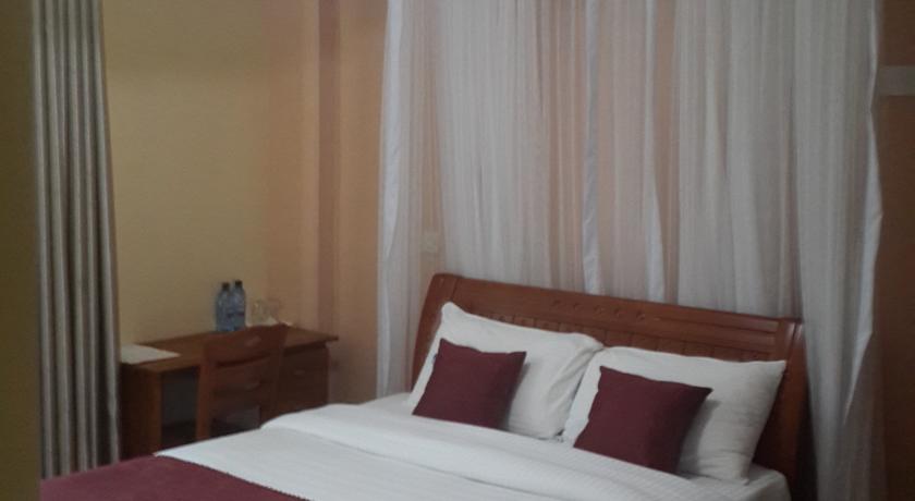 Imagen general del Hotel Decasa. Foto 2