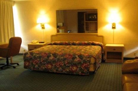 Imagen de la habitación del Hotel Decatur Inn. Foto 3