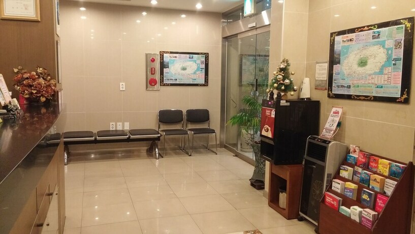 Imagen de los interiores del Hotel December, Jeju. Foto 12