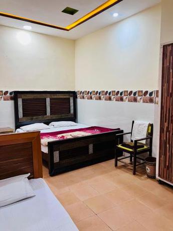 Imagen general del Hotel Decent. Foto 17