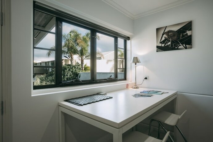 Imagen de la habitación del Hotel Deco Beach Luxury Apartments. Foto 9