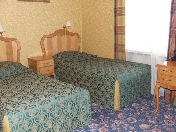 Imagen de la habitación del Hotel Dedek Park. Foto 13
