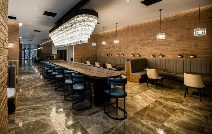 Imagen del bar/restaurante del Hotel Dedeman Kartepe. Foto 4