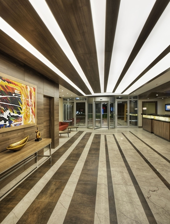 Imagen de los interiores del Hotel Dedeman Park Gaziantep. Foto 17