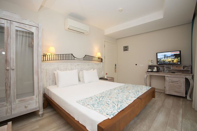 Imagen de la habitación del Hotel Dedeminn Marina. Foto 10