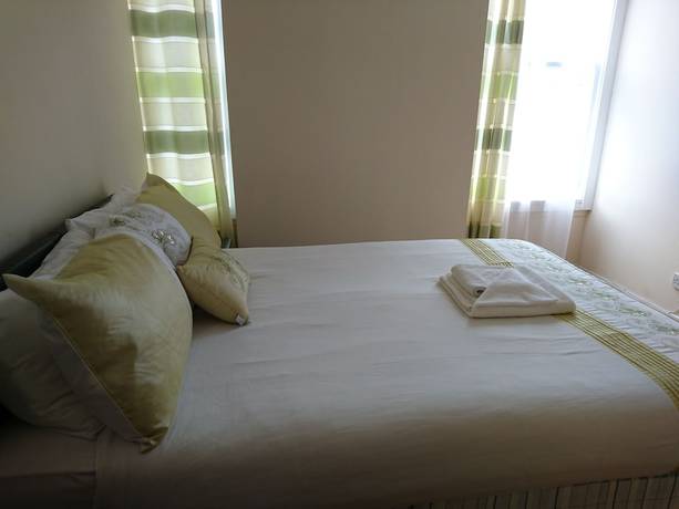 Imagen de la habitación del Hotel Dee. Foto 18