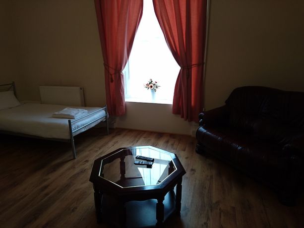 Imagen de la habitación del Hotel Dee. Foto 19