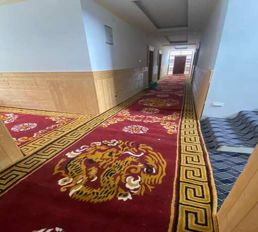 Imagen general del Hotel Dee Grand Marq. Foto 6