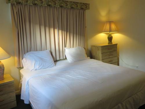 Imagen de la habitación del Hotel Dee Jay Beach Resort. Foto 6
