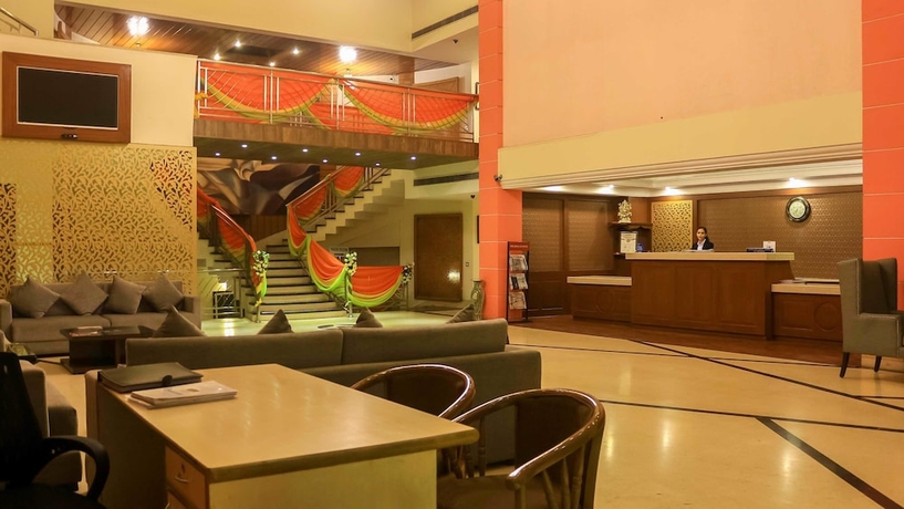 Imagen de los interiores del Hotel Dee Marks and Resorts. Foto 17