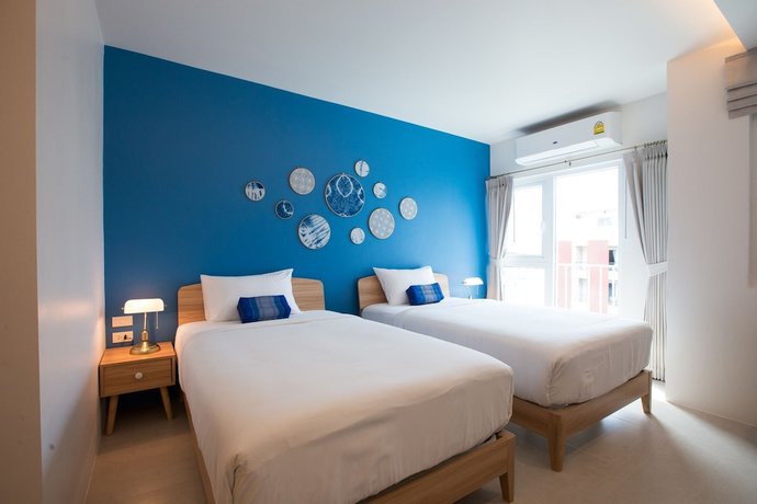 Imagen de la habitación del Hotel DeeProm Pattaya Hotel. Foto 10