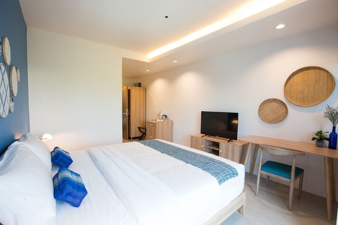 Imagen de la habitación del Hotel DeeProm Pattaya Hotel. Foto 17