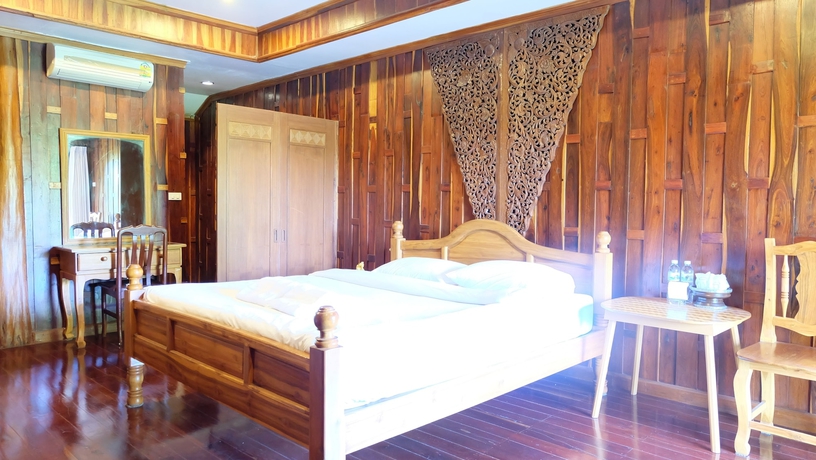 Imagen de la habitación del Hotel Deeden Pattaya Resort. Foto 12