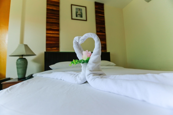 Imagen de la habitación del Hotel Deeden Pattaya Resort. Foto 14