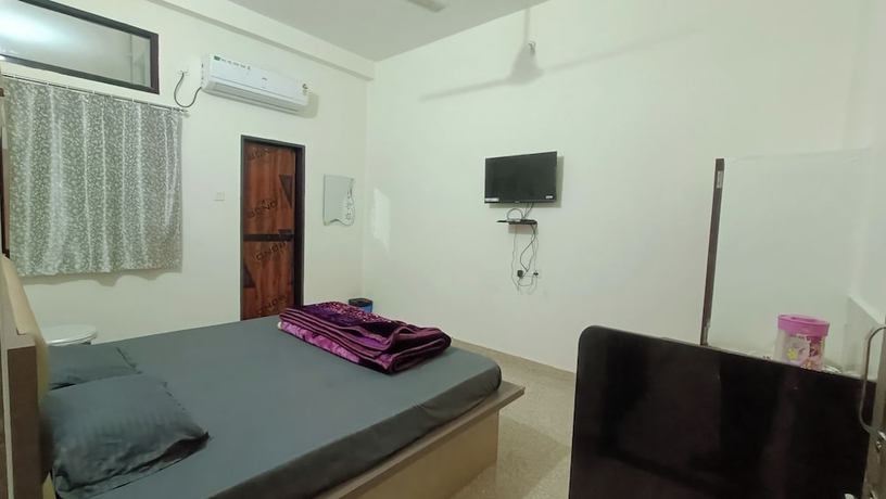 Imagen de la habitación del Hotel Deeksha. Foto 6