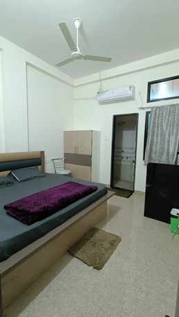 Imagen de la habitación del Hotel Deeksha. Foto 7