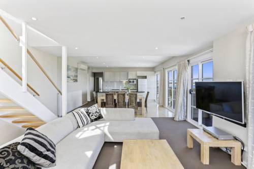 Imagen de la habitación del Hotel Deep Blue and Hot Springs. Foto 6