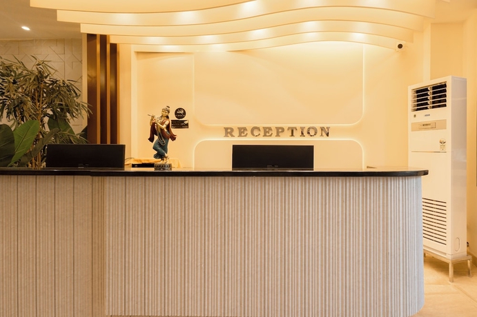 Imagen de los interiores del Hotel Deep. Foto 14