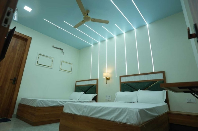 Imagen de la habitación del Hotel Deep Palace Inn. Foto 5