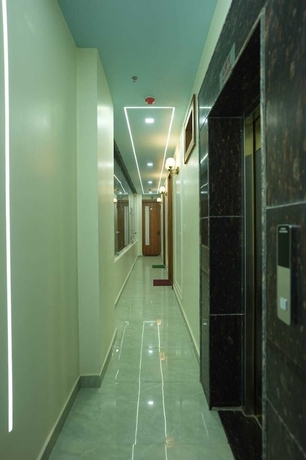 Imagen de los interiores del Hotel Deep Palace Inn. Foto 15