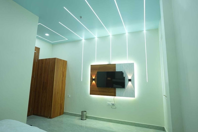 Imagen de la habitación del Hotel Deep Palace Inn. Foto 12
