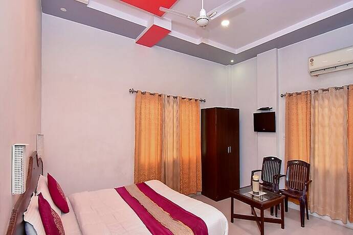 Imagen general del Hotel Deep Palace, Udaipur. Foto 3