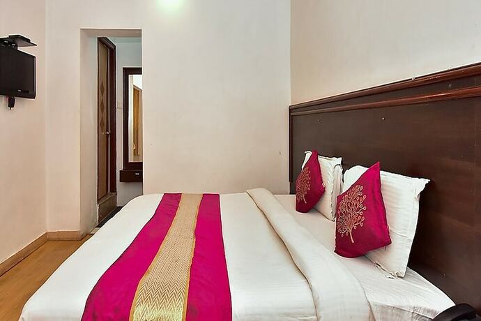 Imagen de la habitación del Hotel Deep Palace, Udaipur. Foto 12