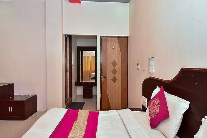 Imagen general del Hotel Deep Palace, Udaipur. Foto 9
