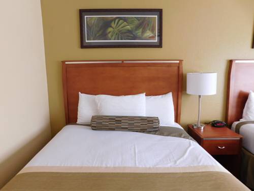 Imagen de la habitación del Hotel Deer Haven Inn. Foto 5