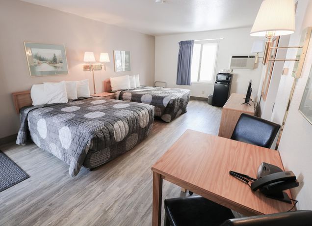 Imagen de la habitación del Hotel Deer Lodge Motel. Foto 5