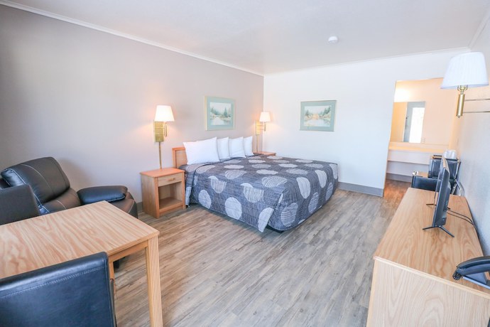 Imagen de la habitación del Hotel Deer Lodge Motel. Foto 8