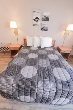 Imagen de la habitación del Hotel Deer Lodge Motel. Foto 13