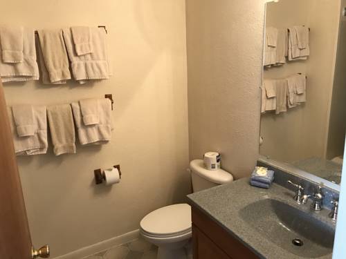 Imagen de la habitación del Hotel Deer Lodge, Red River. Foto 6