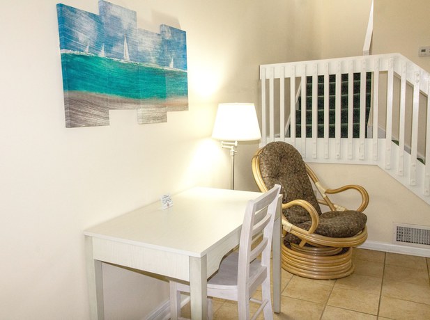 Imagen de la habitación del Hotel Deercreek Townhomes. Foto 2