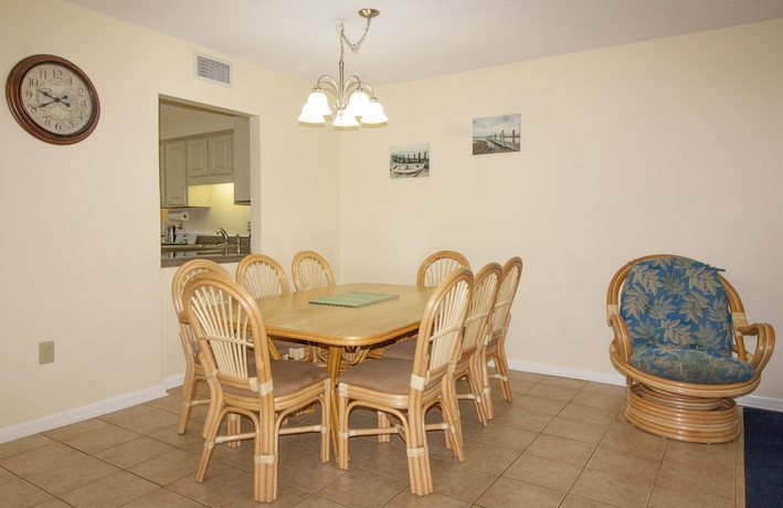 Imagen de la habitación del Hotel Deercreek Townhomes. Foto 3
