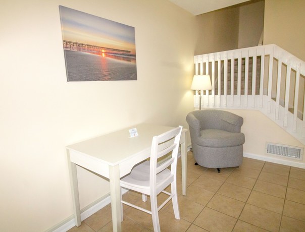 Imagen de la habitación del Hotel Deercreek Townhomes. Foto 4