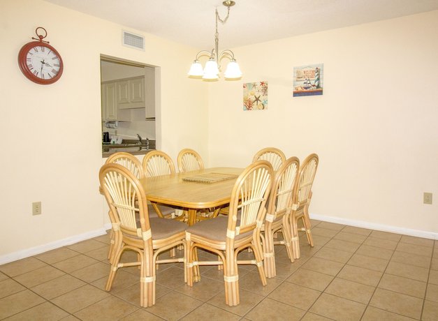 Imagen de la habitación del Hotel Deercreek Townhomes. Foto 13