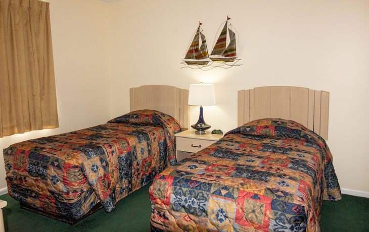Imagen de la habitación del Hotel Deercreek Townhomes. Foto 16