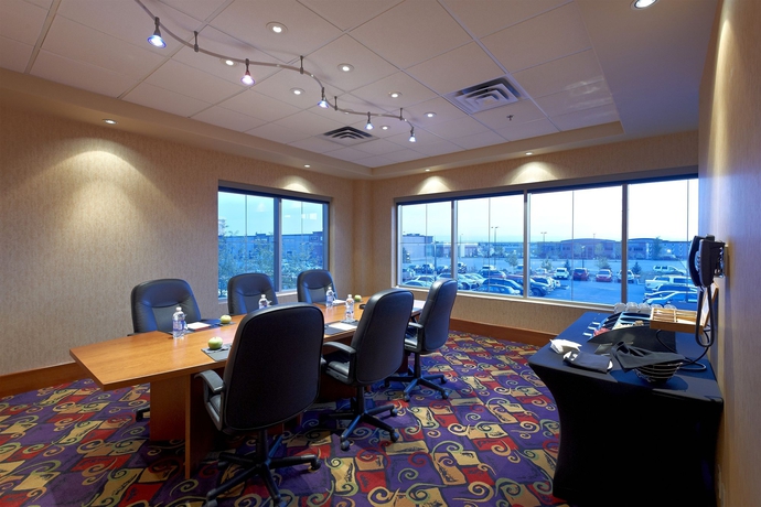 Imagen de los interiores del Hotel Deerfoot Inn and Casino. Foto 8