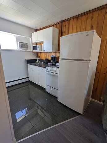 Imagen general del Hotel Deerview Lodge and Cabins - Princeton BC. Foto 1